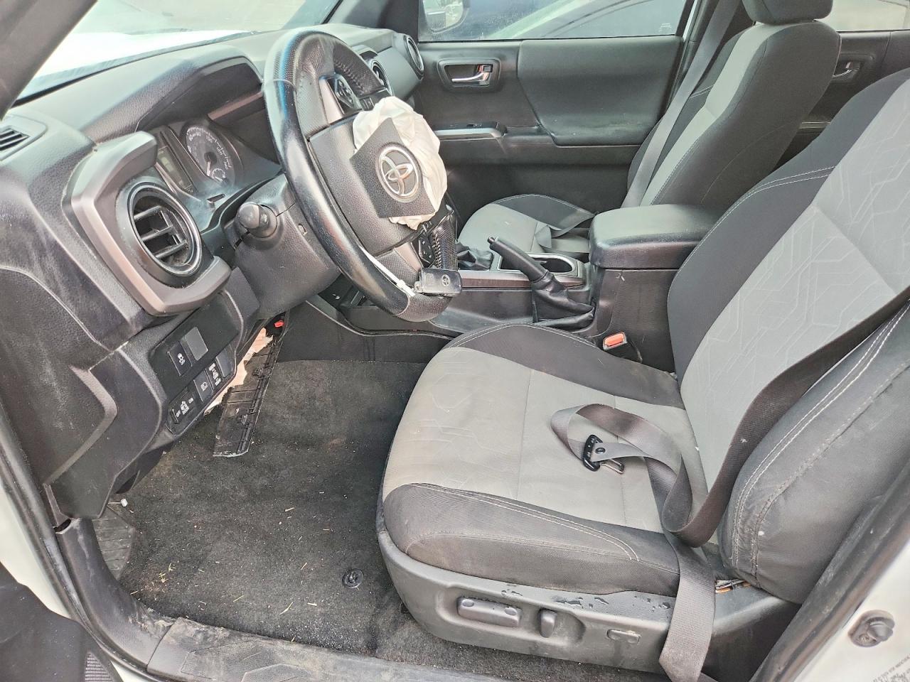 2022 Toyota Tacoma Sr5 - Image 7