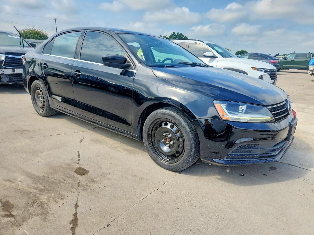 2017 Volkswagen Jetta S - Image 4