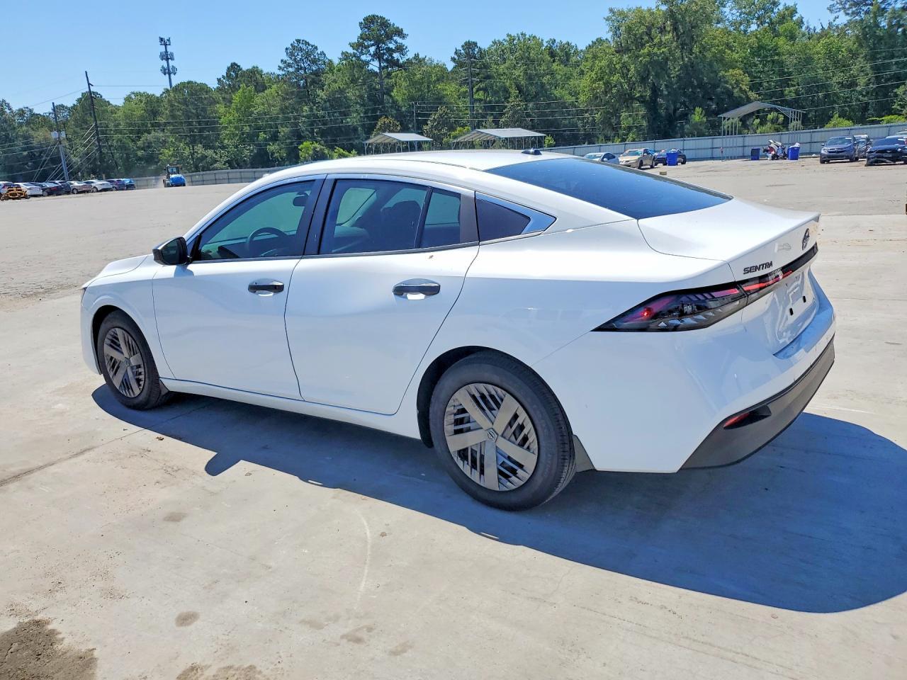 2026 Nissan Sentra S - Image 2