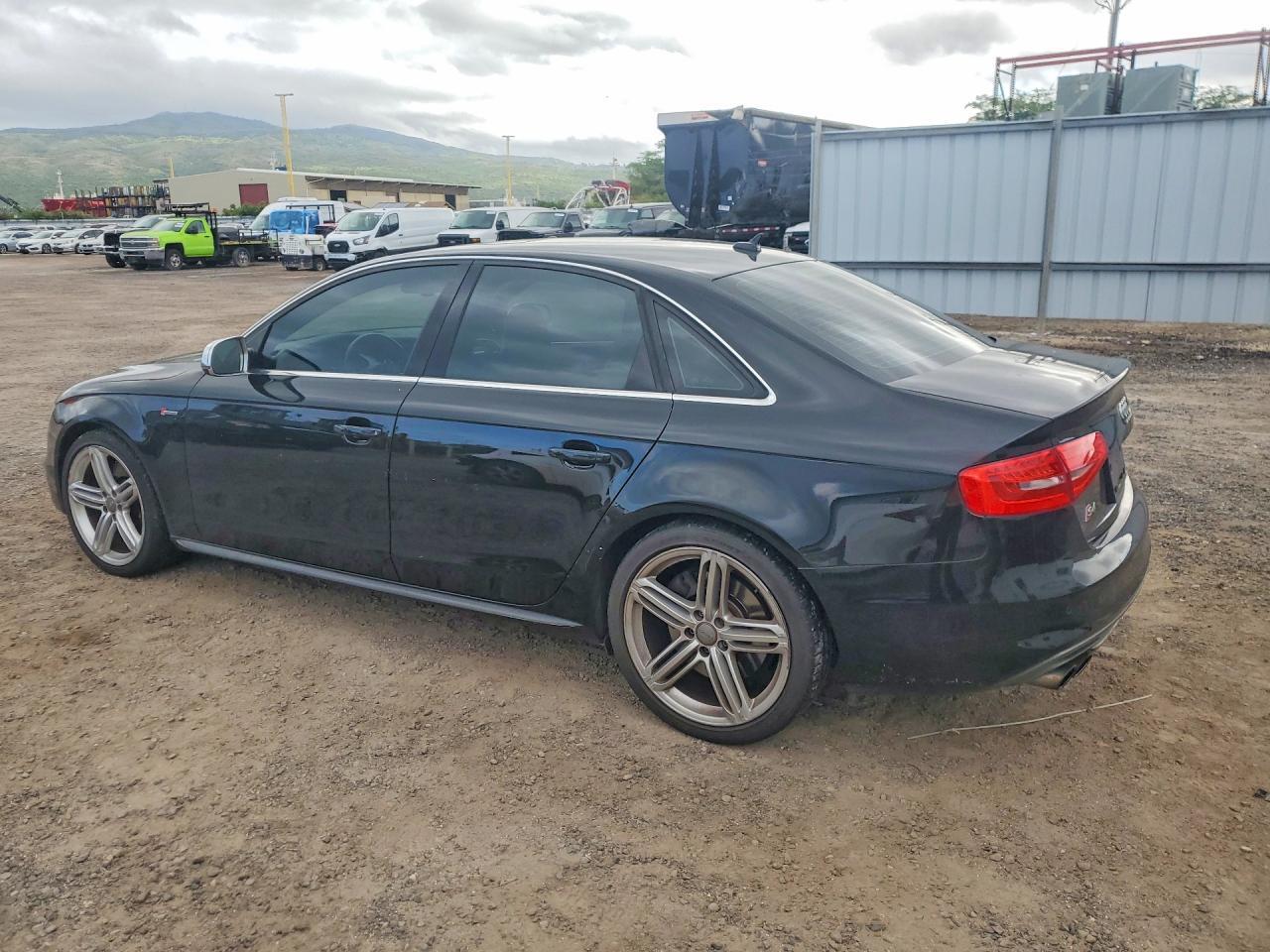 2015 Audi S4 Premium Plus - Image 2
