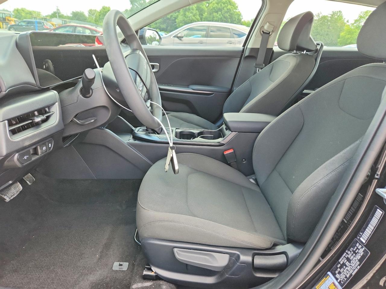 2026 Kia K4 Lxs - Image 7