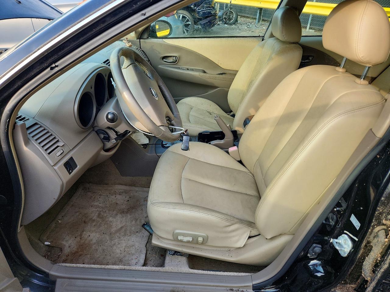 2002 Nissan Altima 2.5 - Image 7