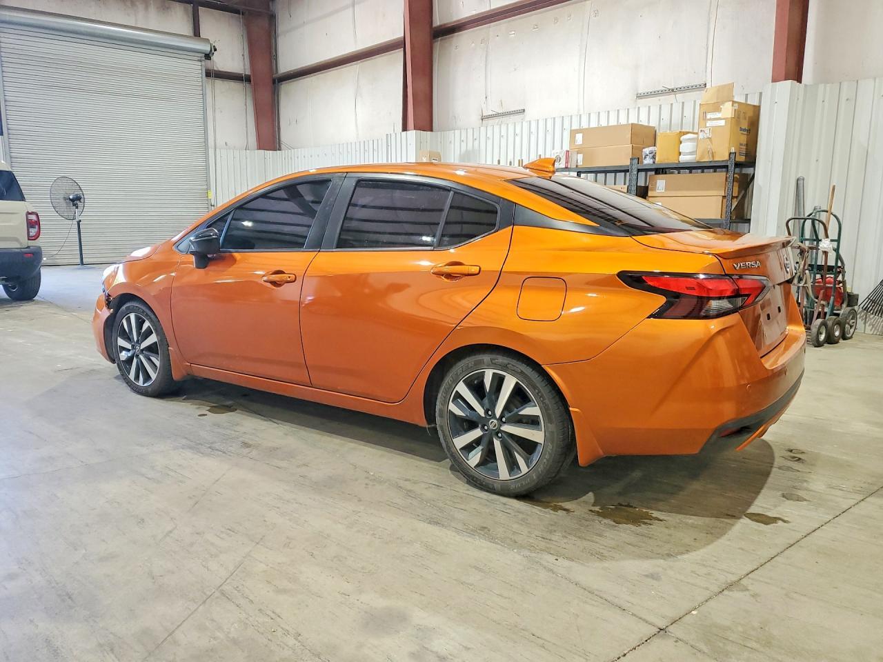 2022 Nissan Versa Sr - Фото 2