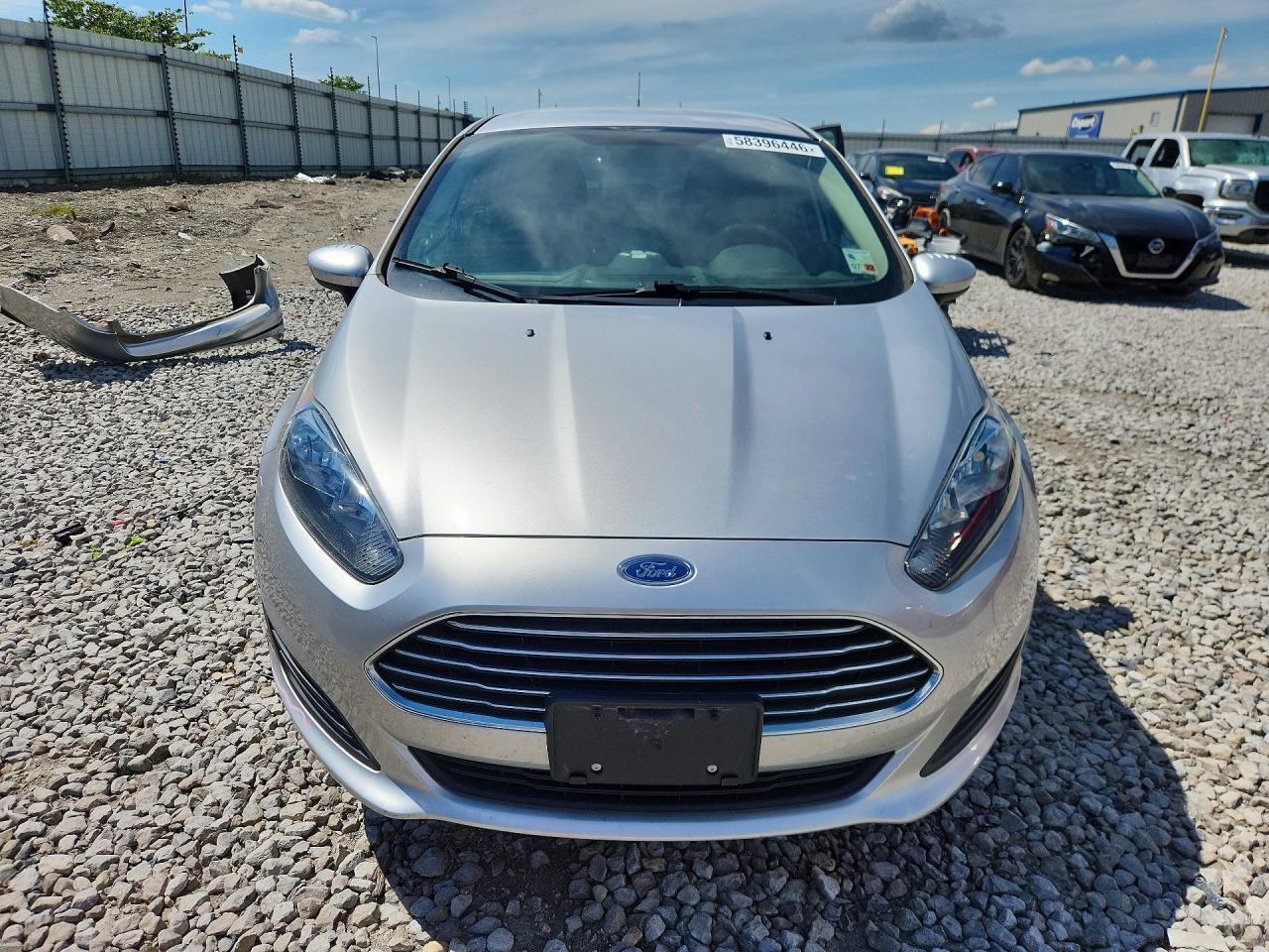 2019 Ford Fiesta Se - Фото 5
