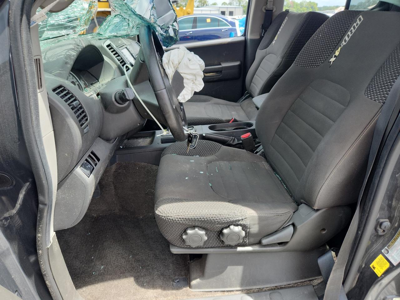2014 Nissan Xterra Pro-4X - Image 7