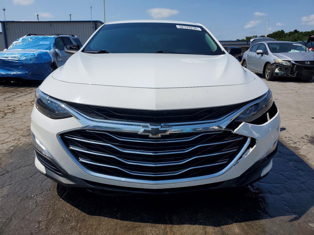 2020 Chevrolet Malibu Ls - Фото 5