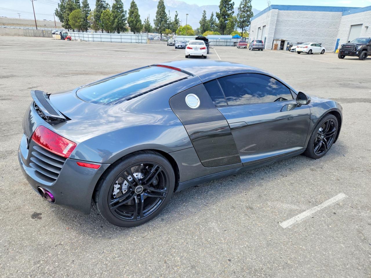 2011 Audi R8 4.2 Quattro - Фото 3