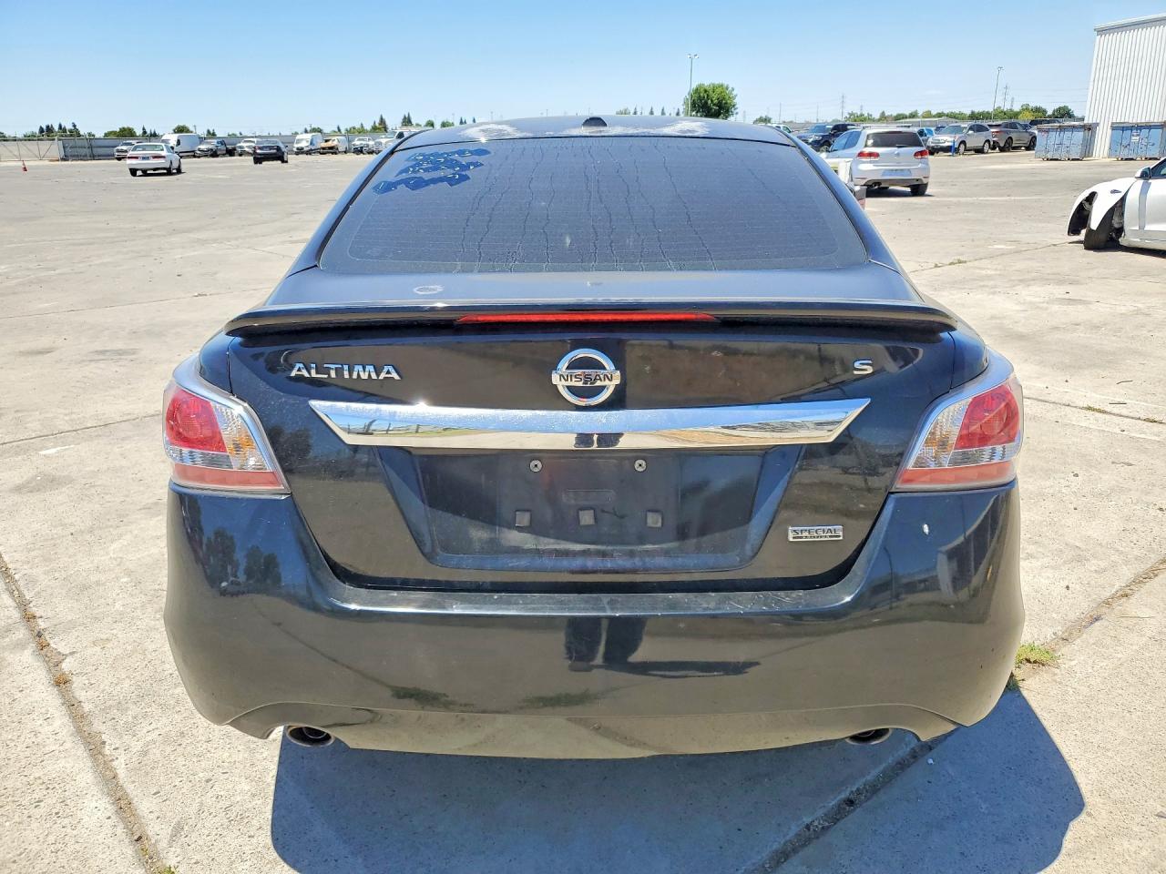 2015 Nissan Altima 2.5 S - Фото 6