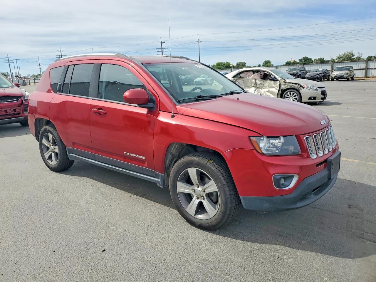 2016 Jeep Compass Latitude - Image 4