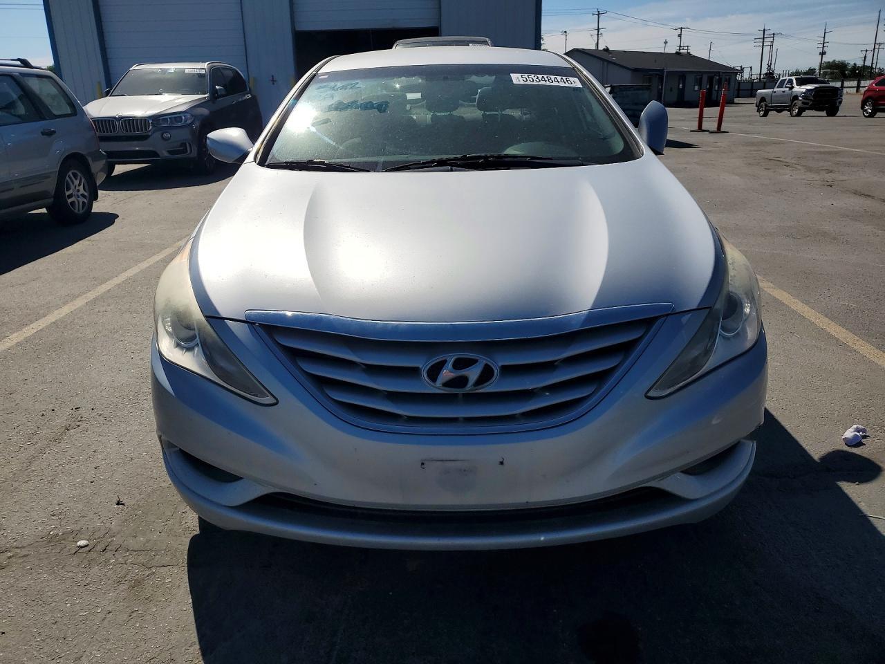 2012 Hyundai Sonata Gls - Image 5