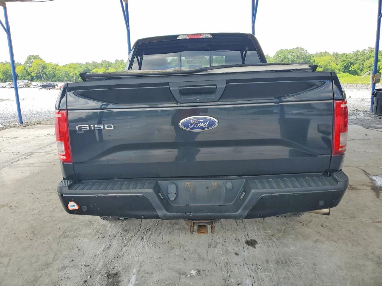 2017 Ford F150 Supercrew - Image 6