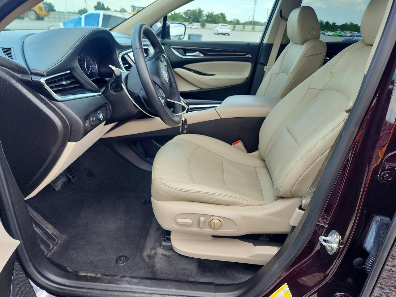2018 Buick Enclave Essence - Image 7