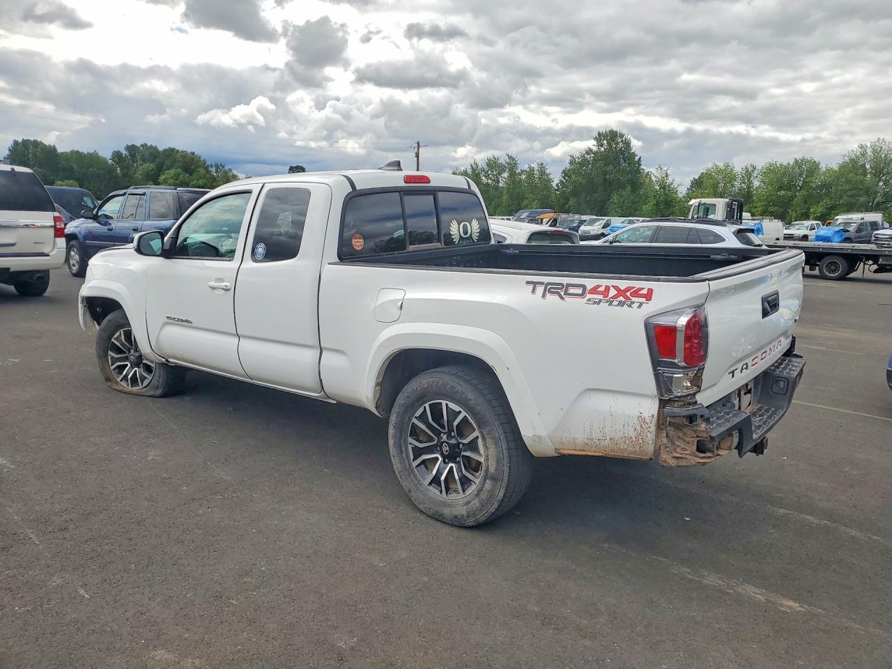 2022 Toyota Tacoma Trd Sport - Фото 2