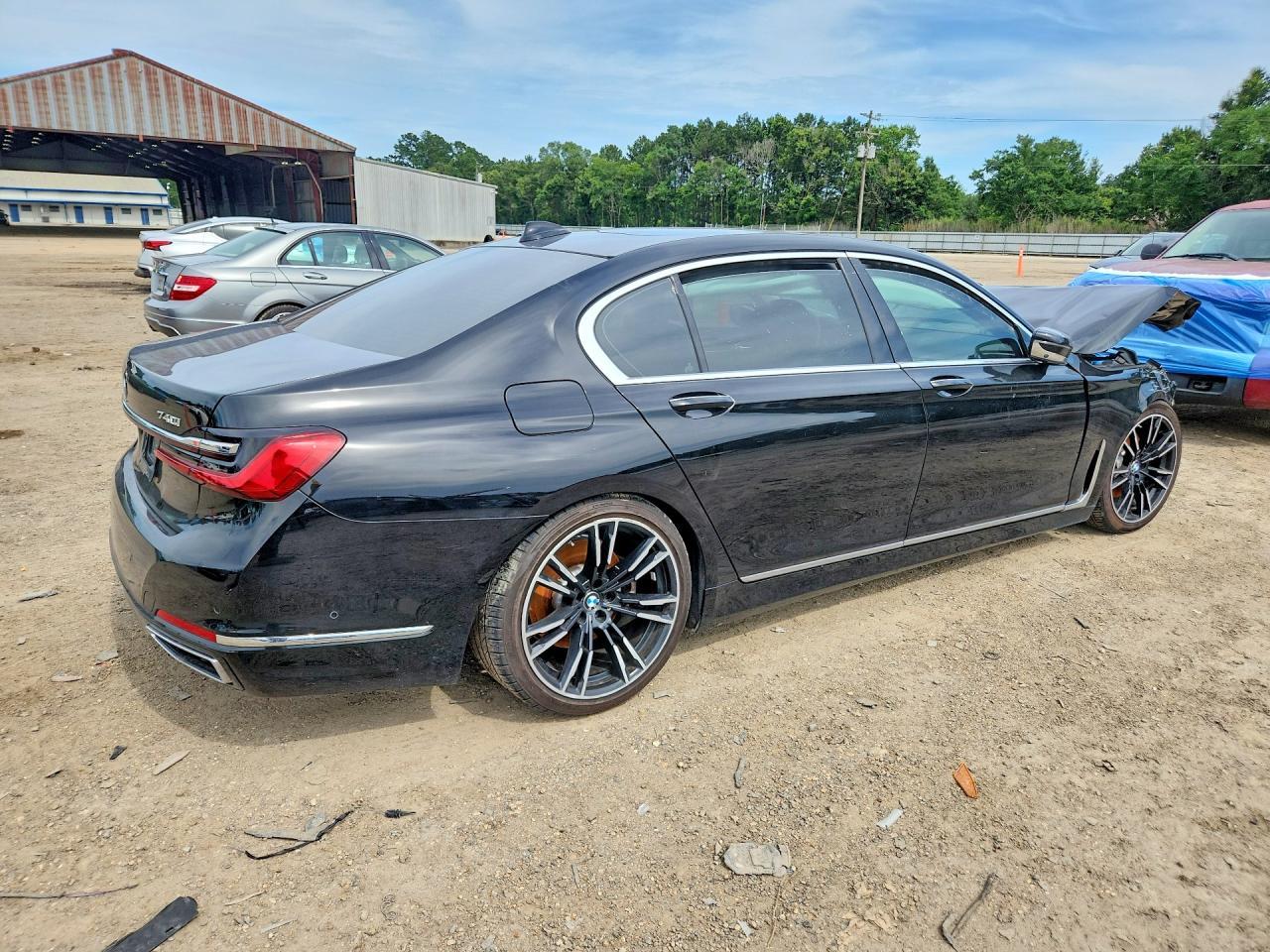 2020 BMW 740 I - Фото 3