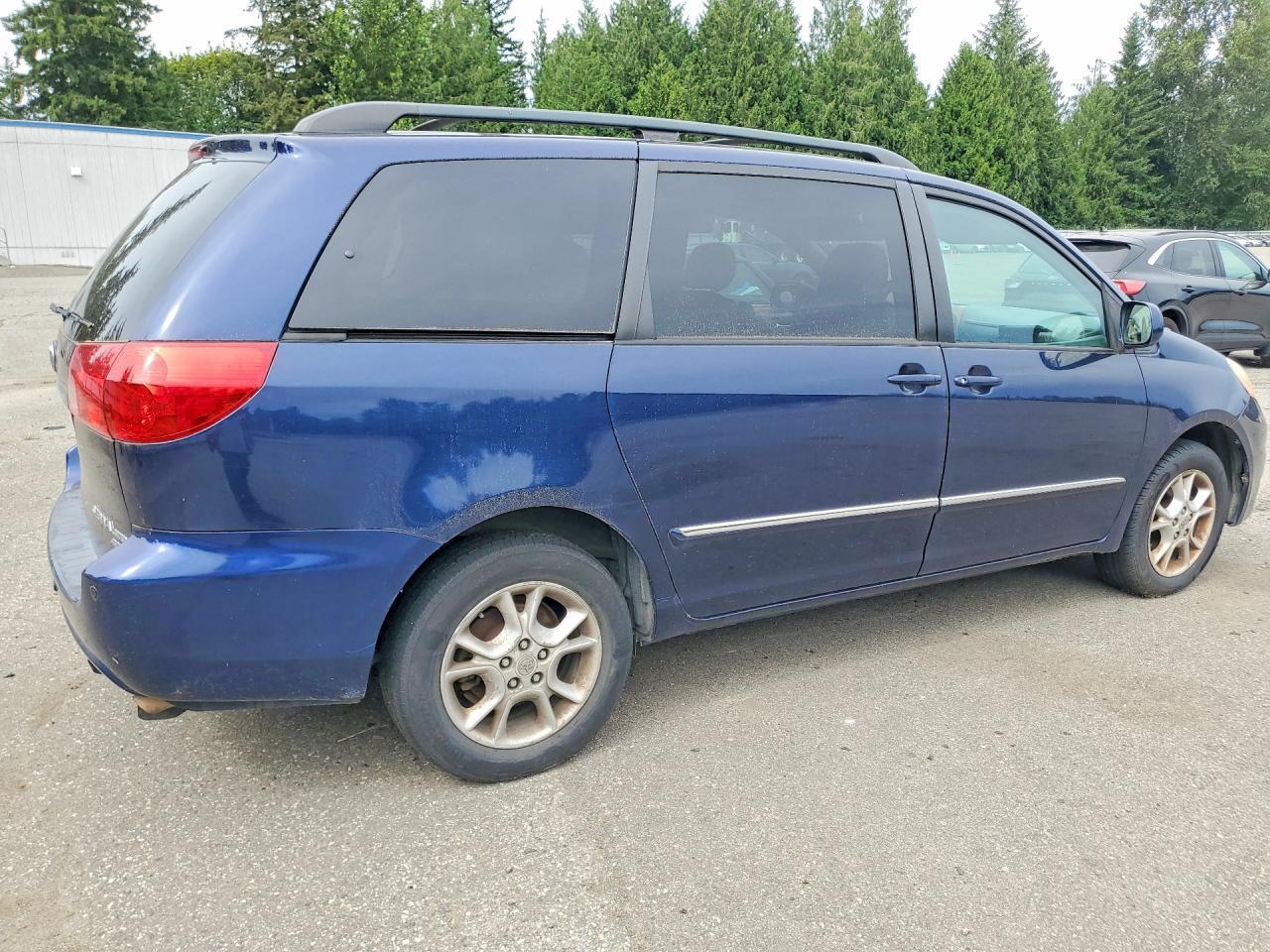 2007 Toyota Sienna Xle Limited 7-Passenger - Image 3