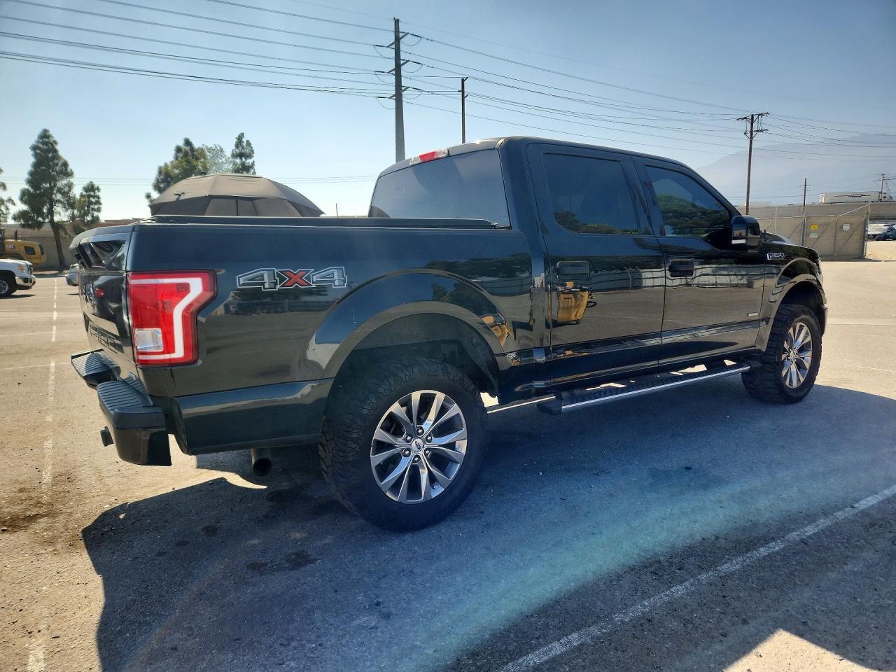 2016 Ford F150 Supercrew - Image 3