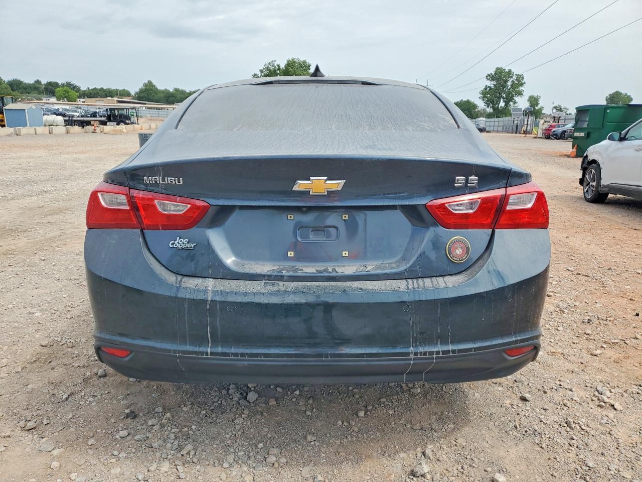 2021 Chevrolet Malibu Ls - Фото 6