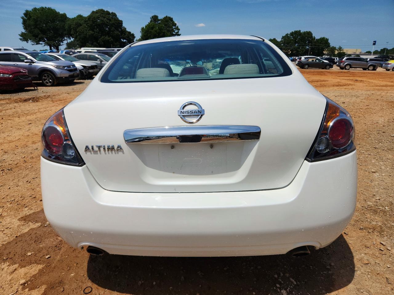 2010 Nissan Altima 2.5 - Фото 6