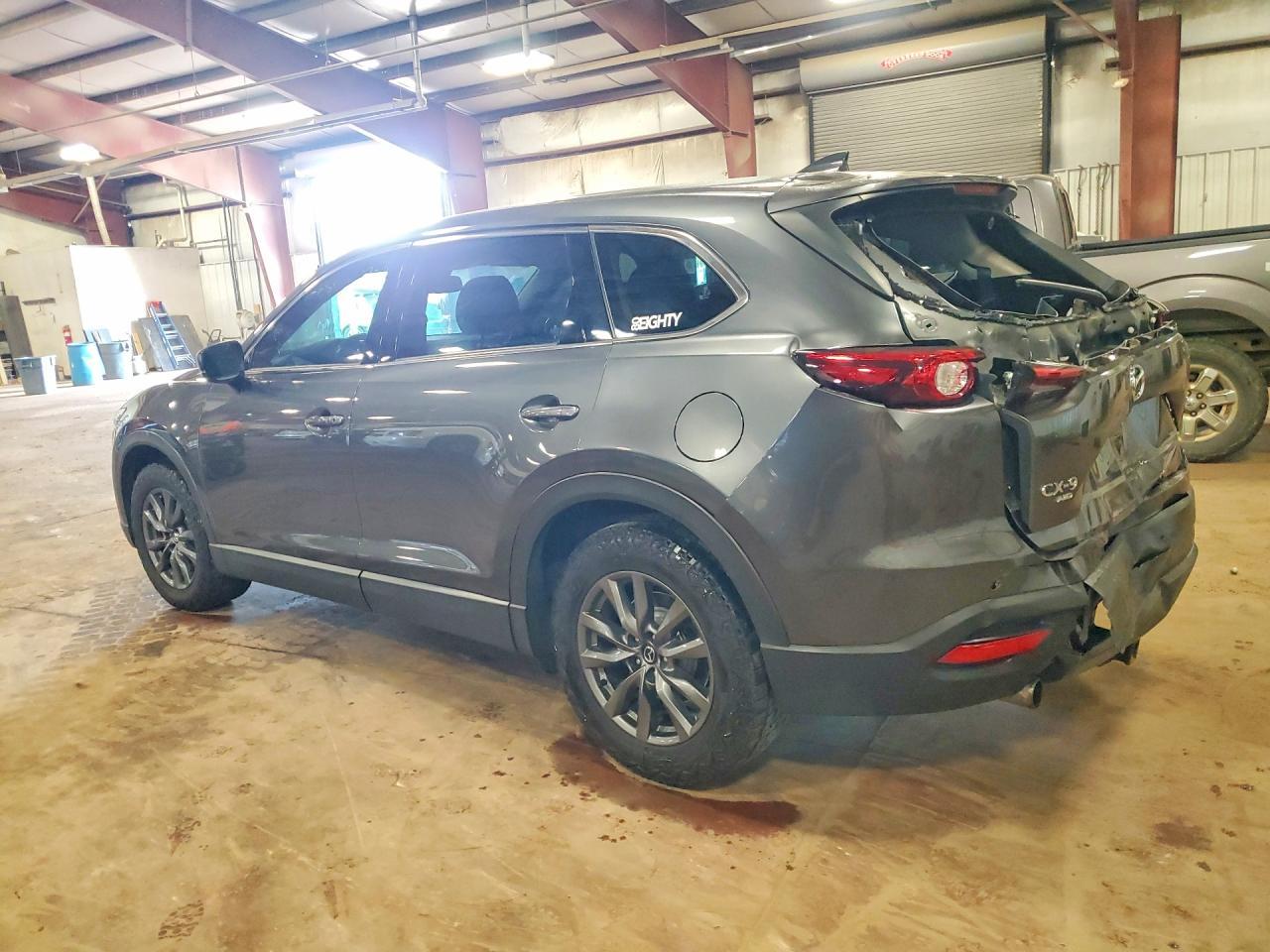 2022 Mazda Cx-9 Touring - Image 2