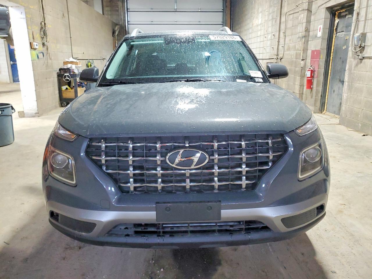2026 Hyundai Venue Sel - Image 5