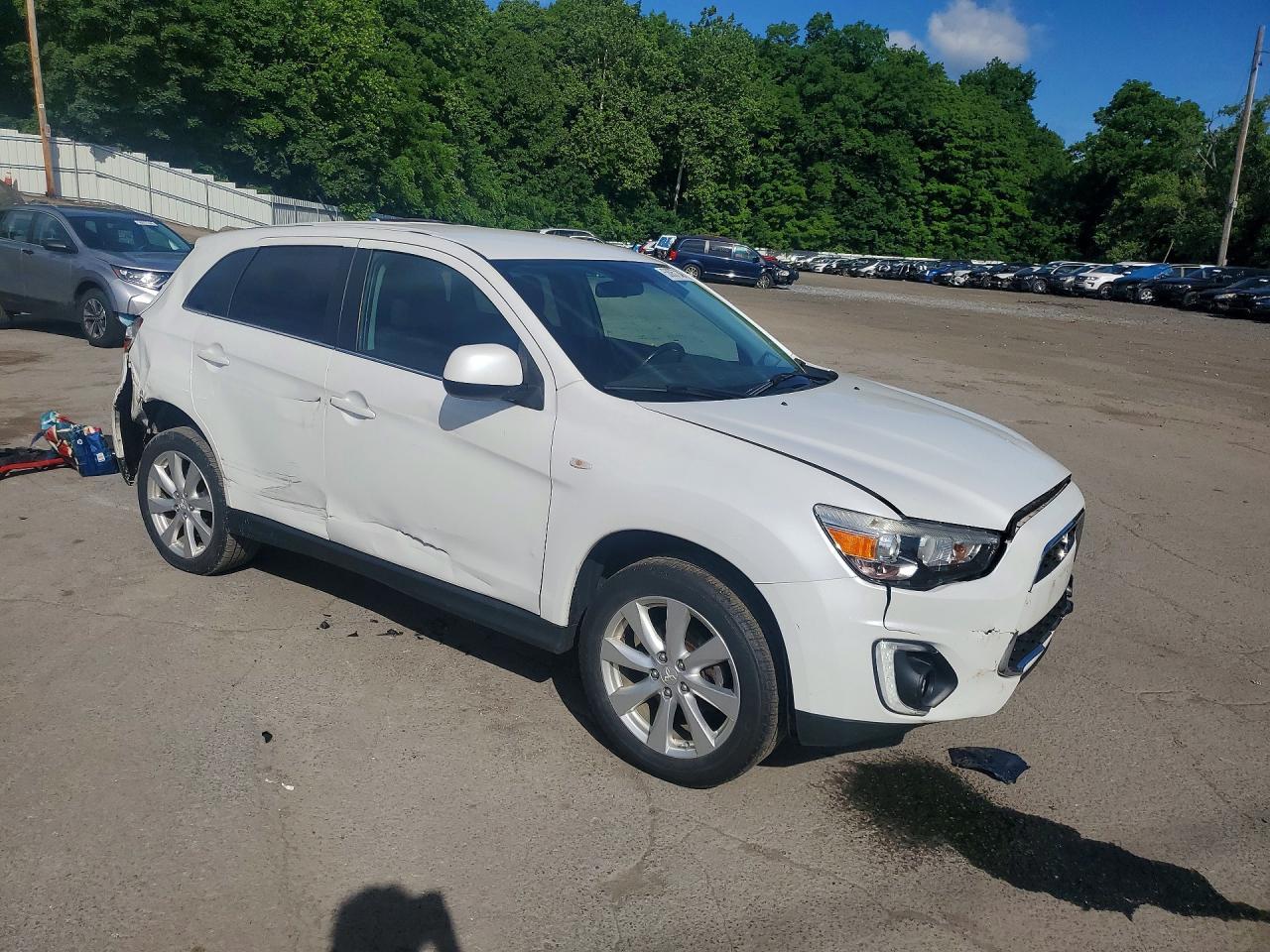 2015 Mitsubishi Outlander Sport Se - Image 4