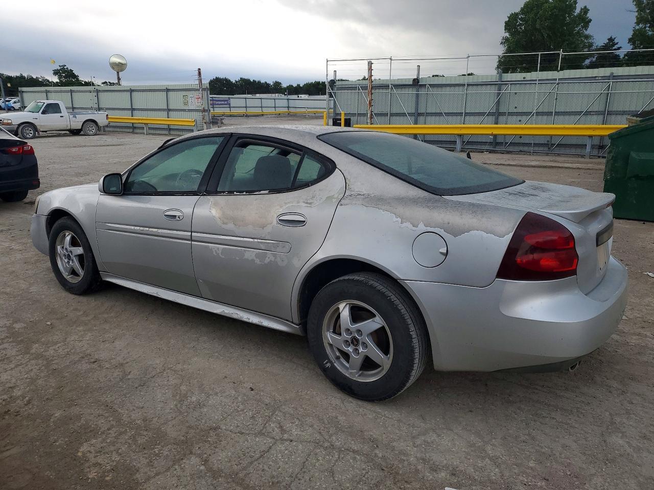 2004 Pontiac Grand Prix Gt2 - Фото 2