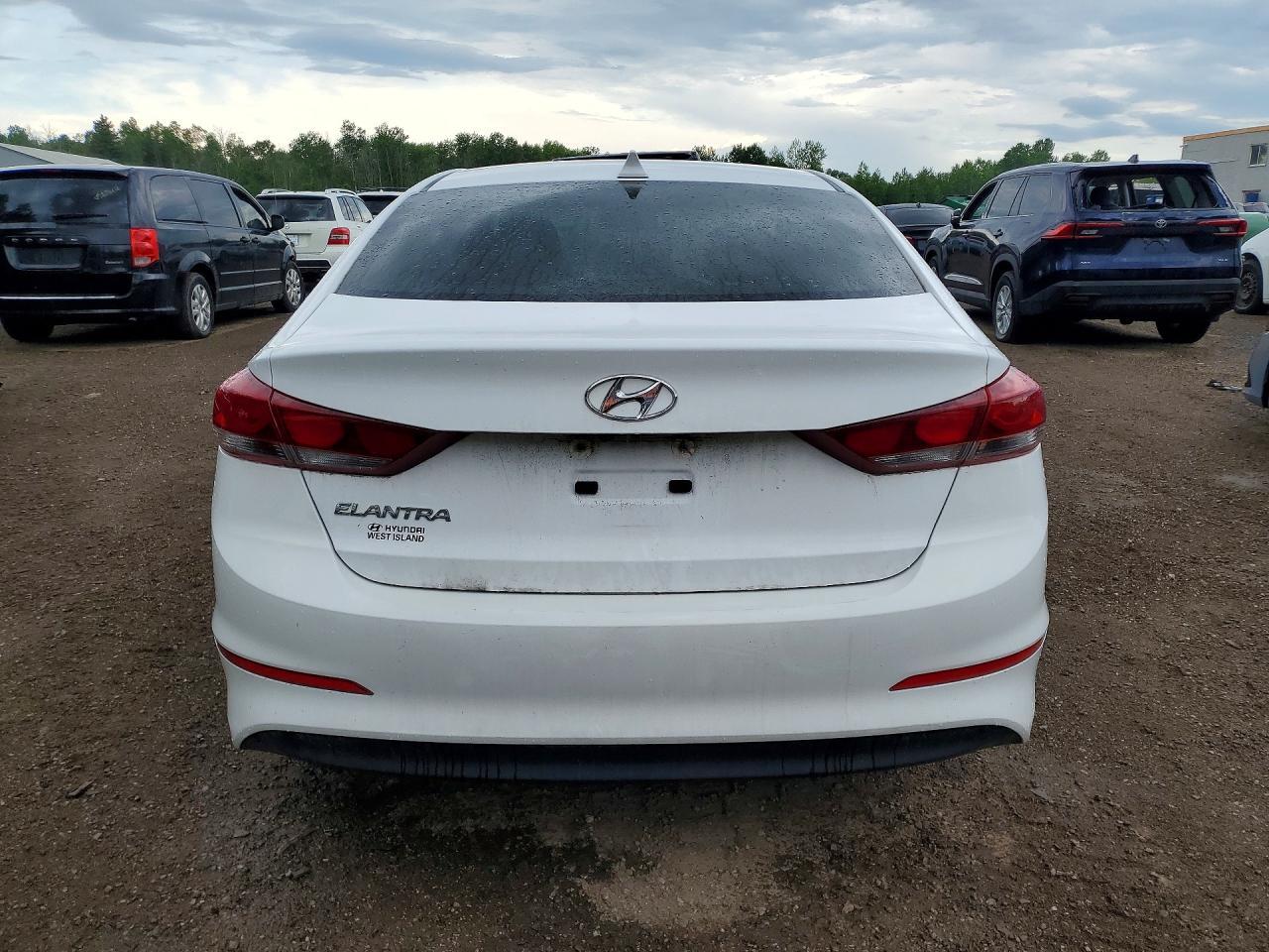 2017 Hyundai Elantra Se - Фото 6