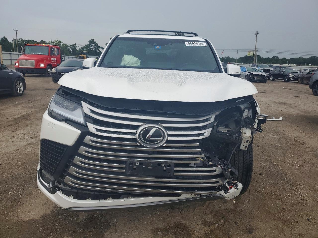 2023 Lexus Lx 600 Premium - Фото 5