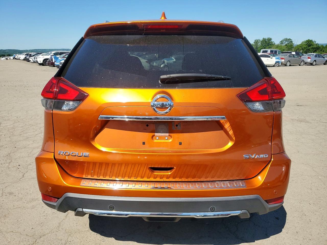 2019 Nissan Rogue Sv - Image 6