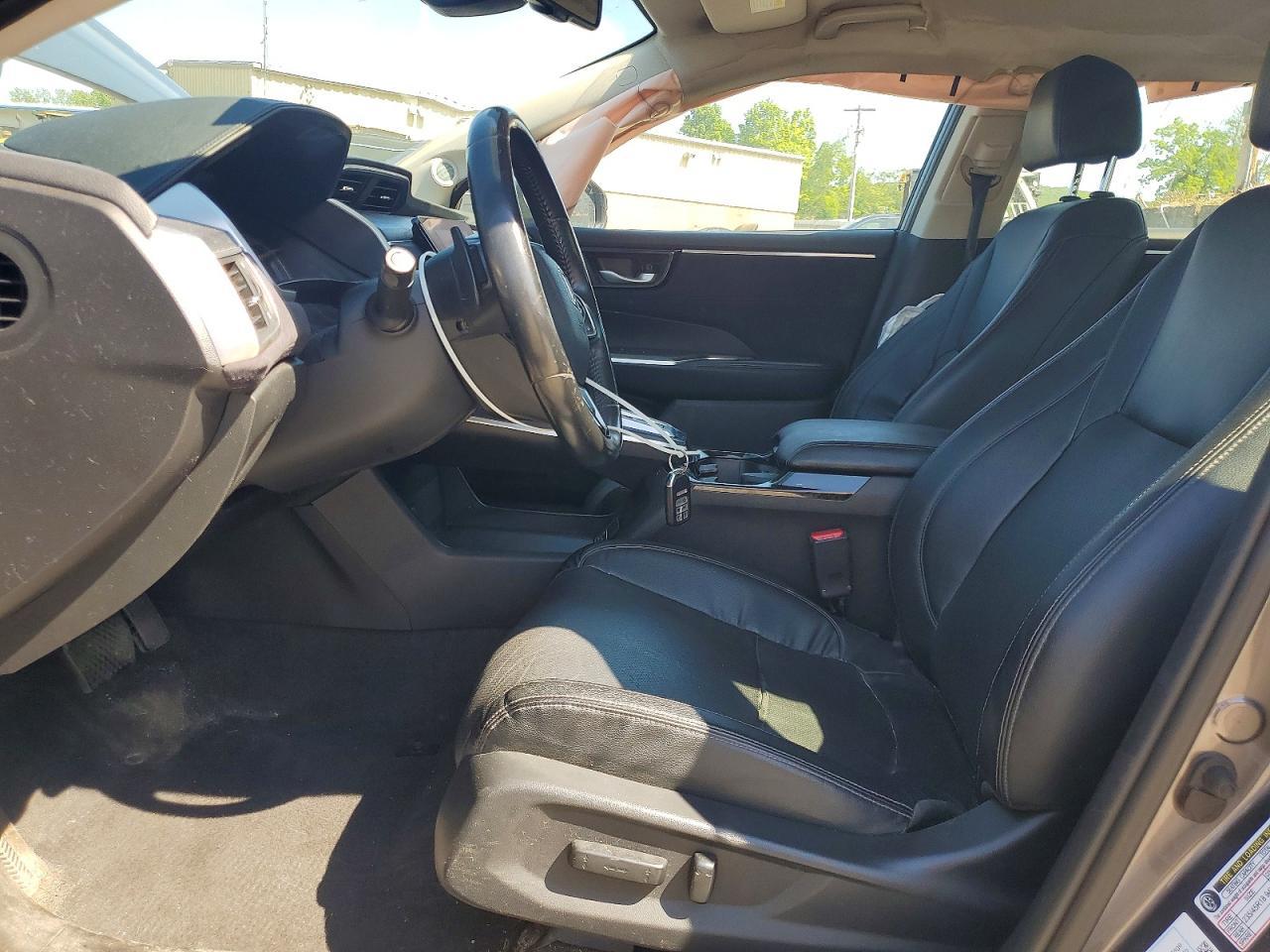 2018 Honda Clarity Touring - Image 7