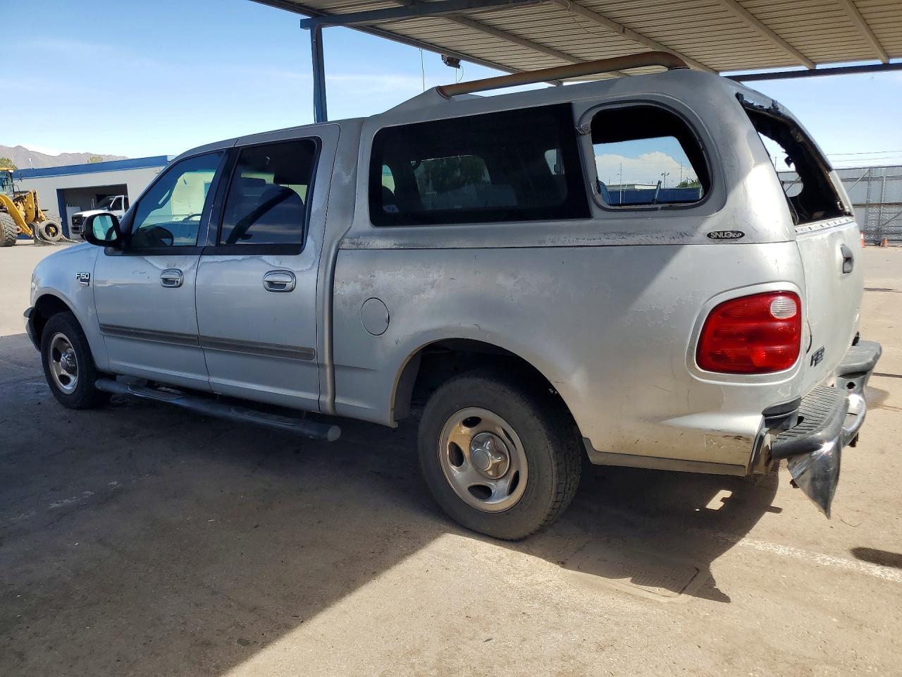 2001 Ford F150 Supercrew - Image 2