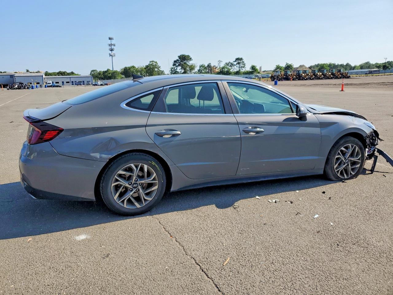 2023 Hyundai Sonata Sel - Фото 3