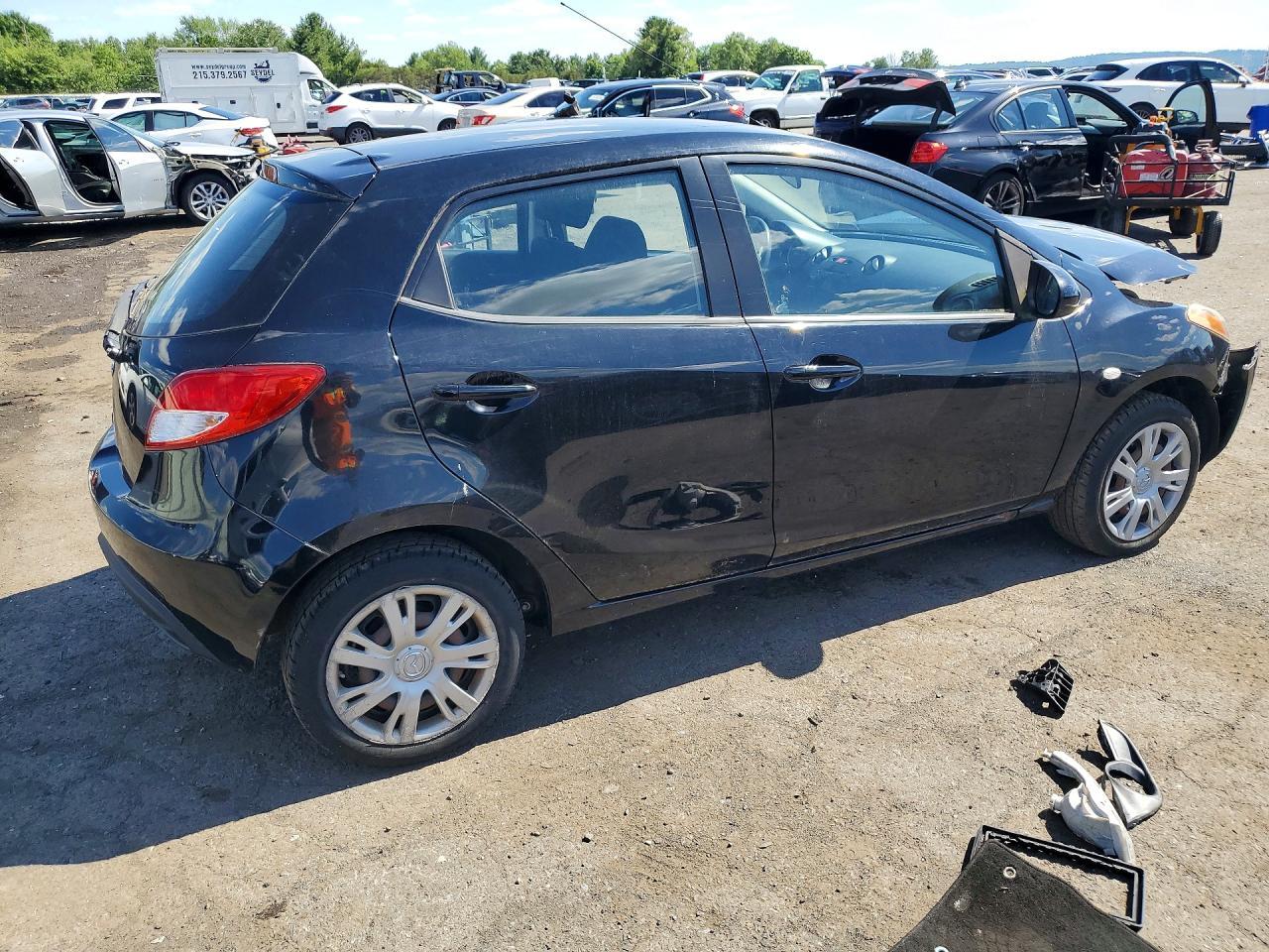 2013 Mazda Mazda2 - Фото 3