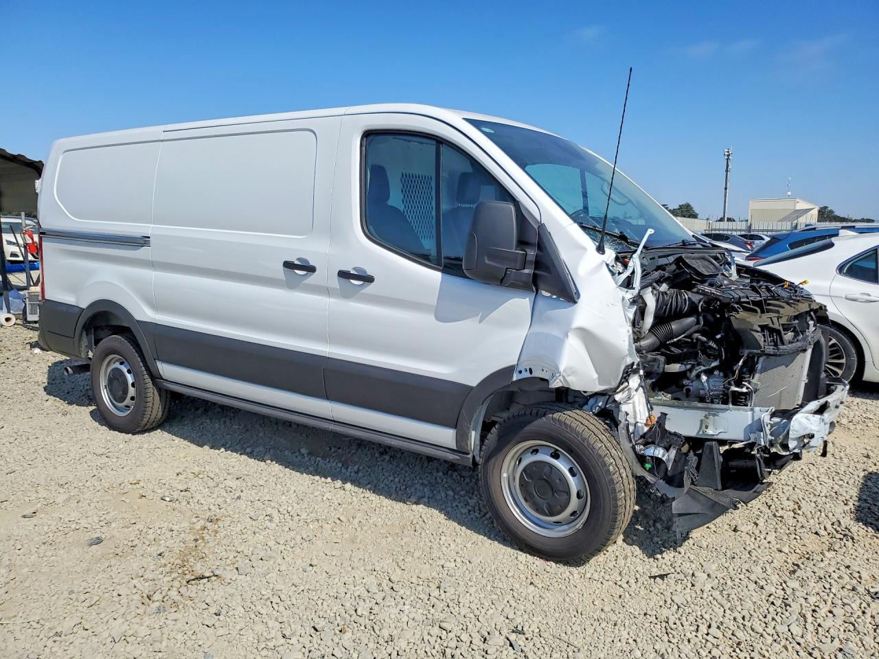 2025 Ford Transit 250 Delivery Van - Image 4