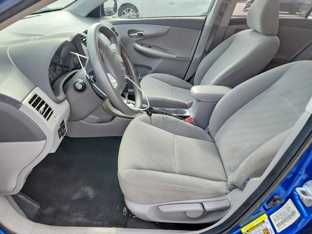 2010 Toyota Corolla Le - Image 7
