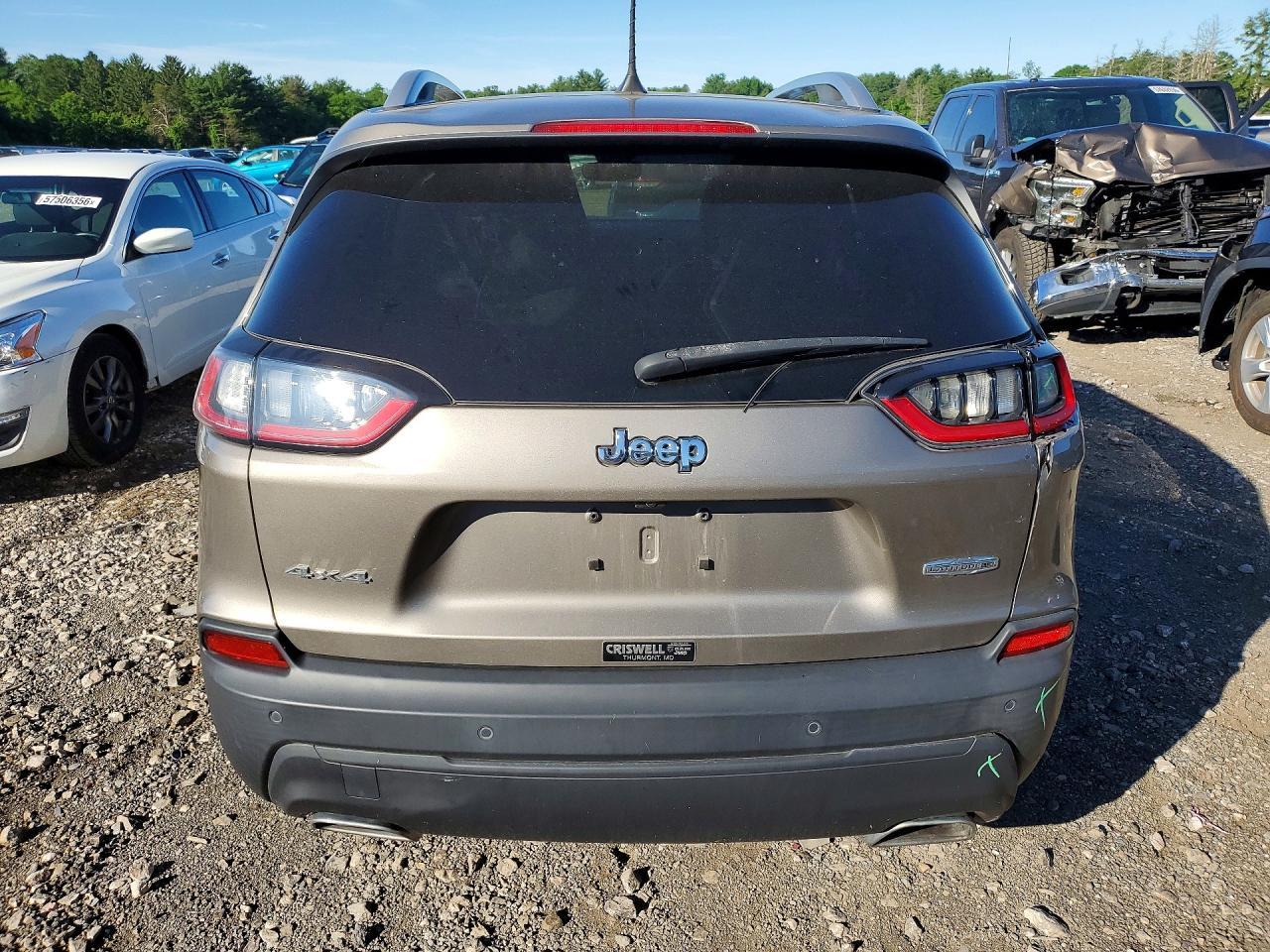 2021 Jeep Cherokee Latitude Lux - Image 6