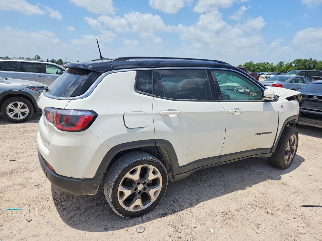 2020 Jeep Compas - Фото 3