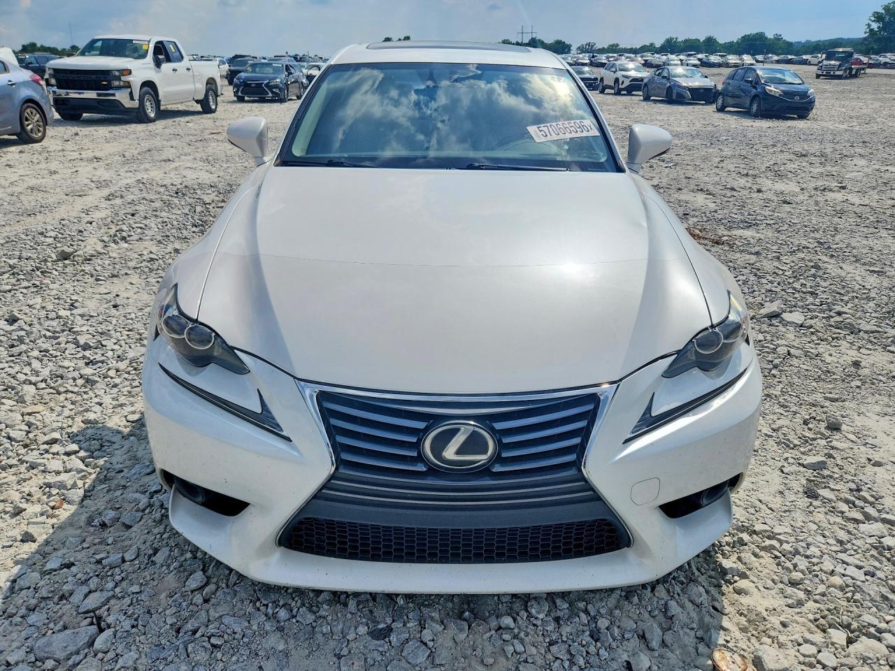 2016 Lexus Is 200T - Фото 5