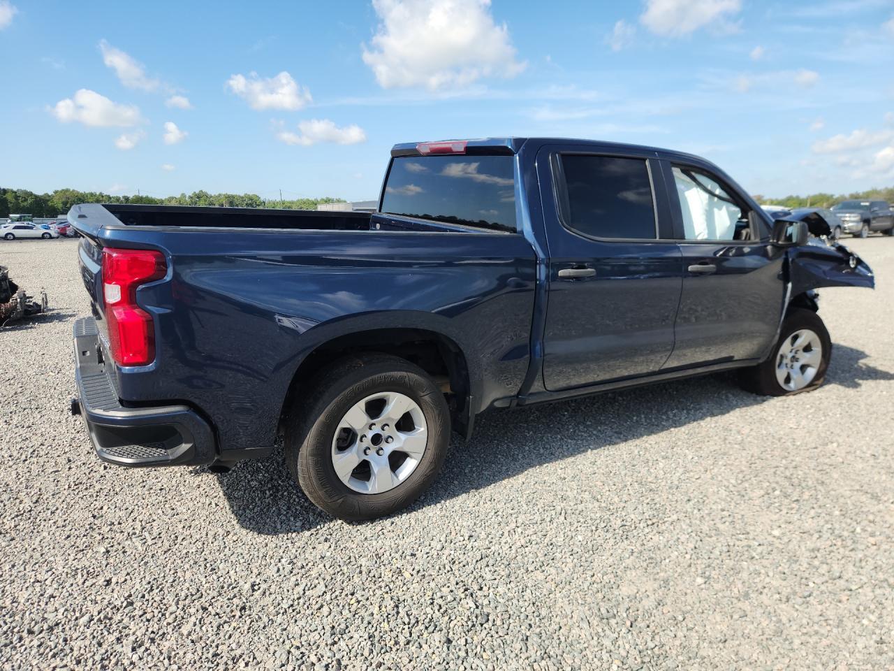 2022 Chevrolet Silverado Ltd C1500 Custom - Фото 3