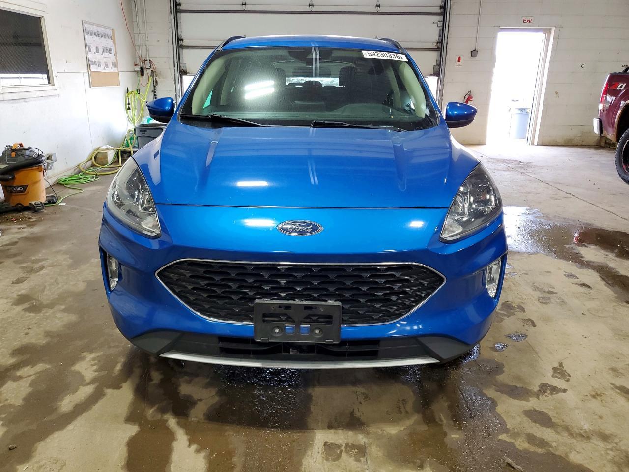 2020 Ford Escape - Фото 5