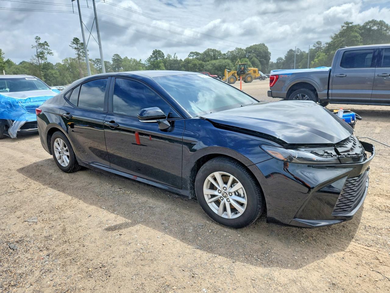 2026 Toyota Camry Le - Image 4