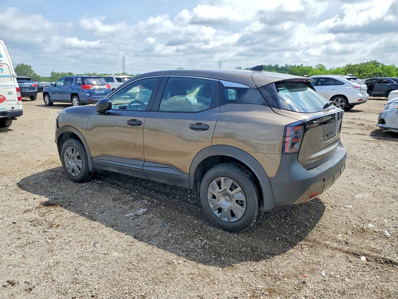2026 Nissan Kicks S - Image 2