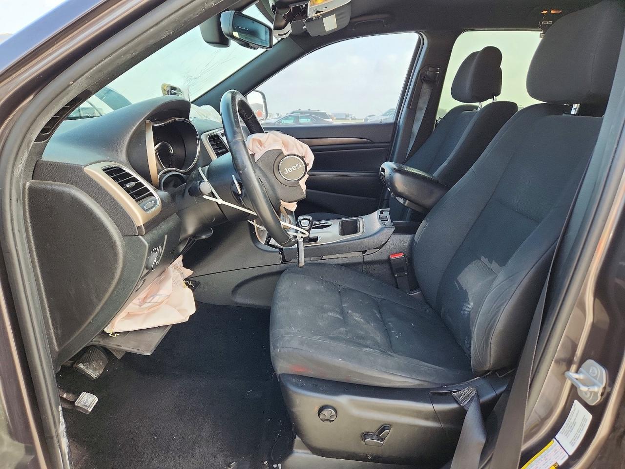 2015 Jeep Grand Cherokee Laredo - Image 7