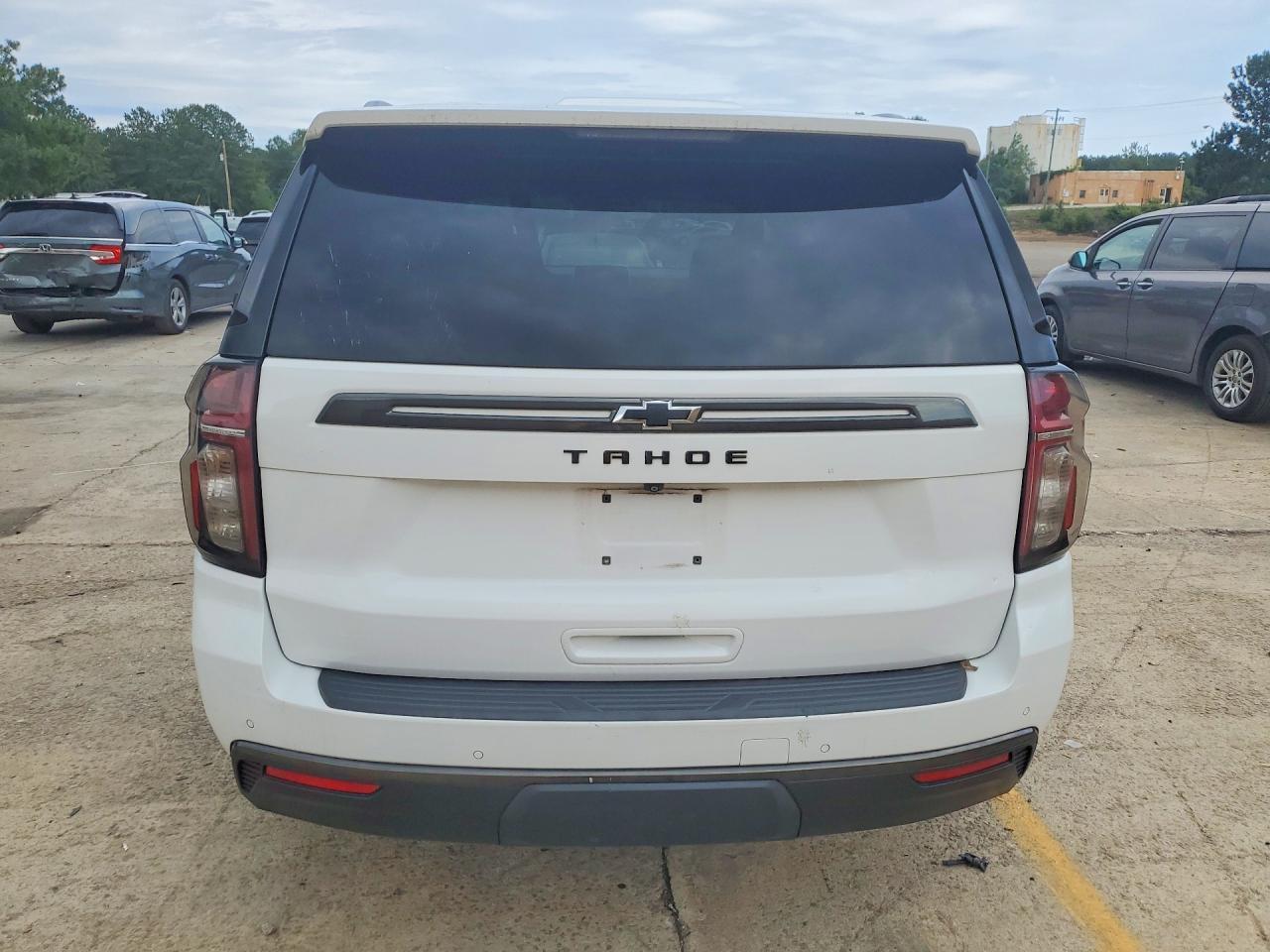 2021 Chevrolet Tahoe K1500 Z71 - Image 6