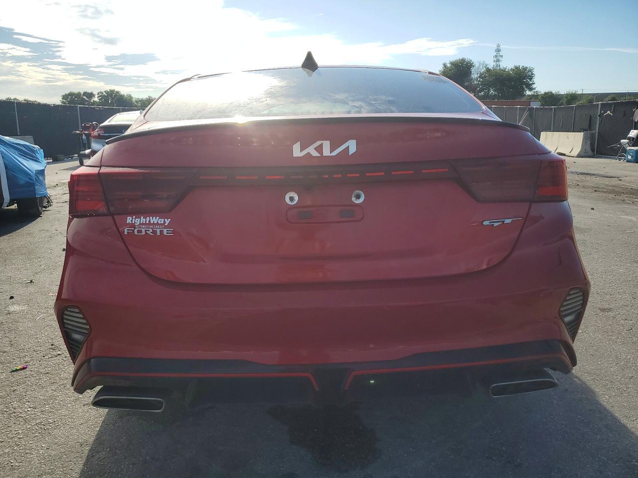 2023 Kia Forte Gt - Image 6