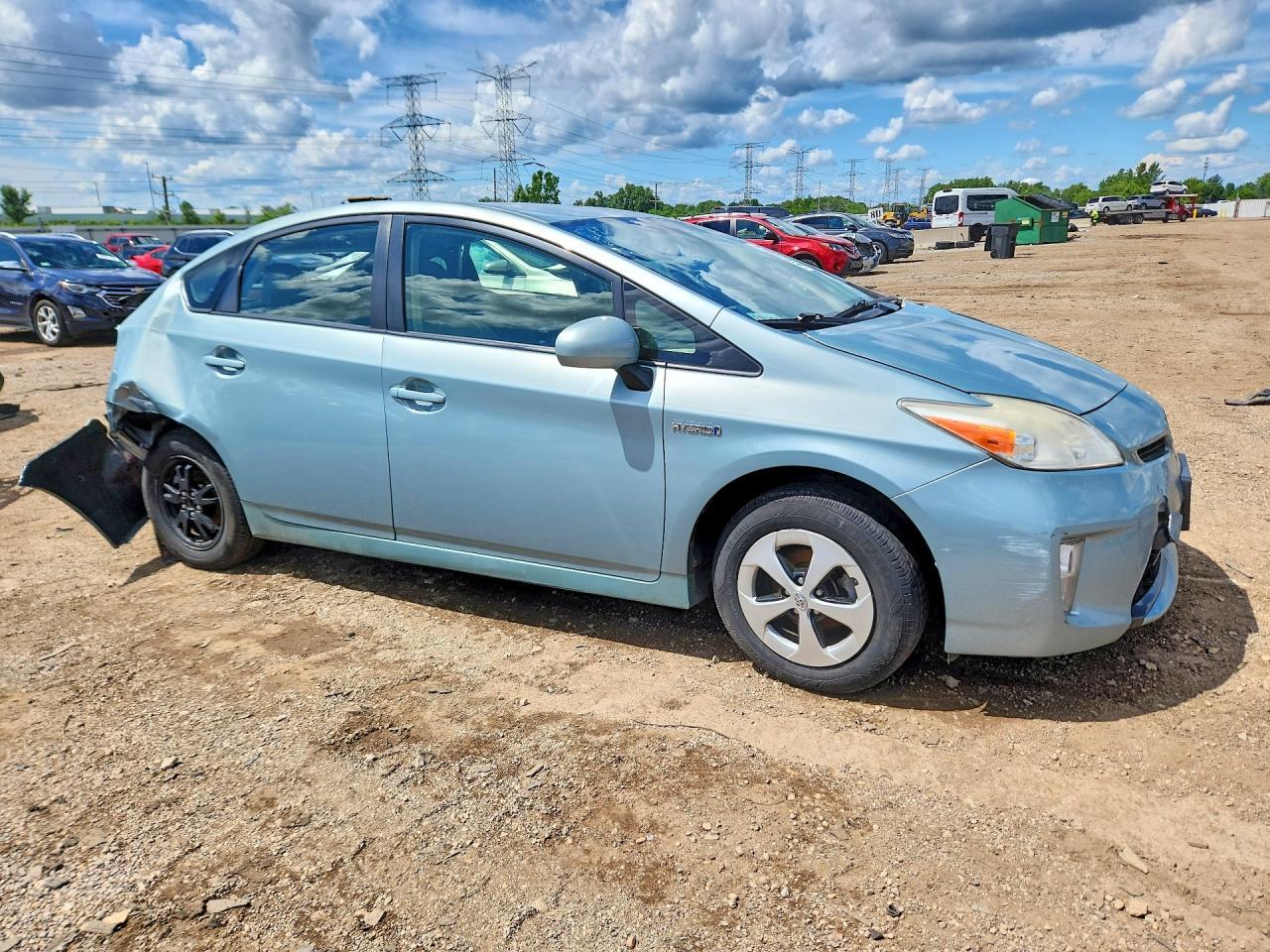 2015 Toyota Prius Four - Image 4
