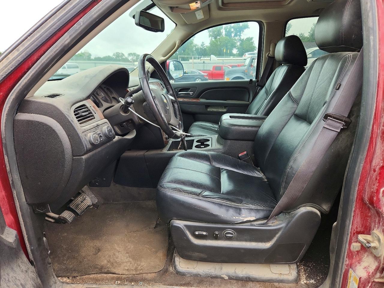 2014 Chevrolet Suburban K1500 Lt - Фото 7