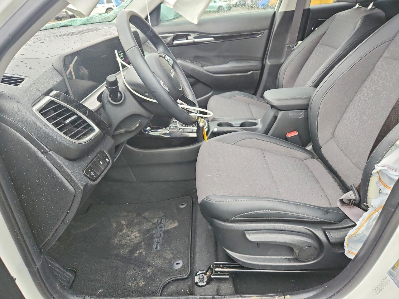 2025 Kia Seltos S - Image 7