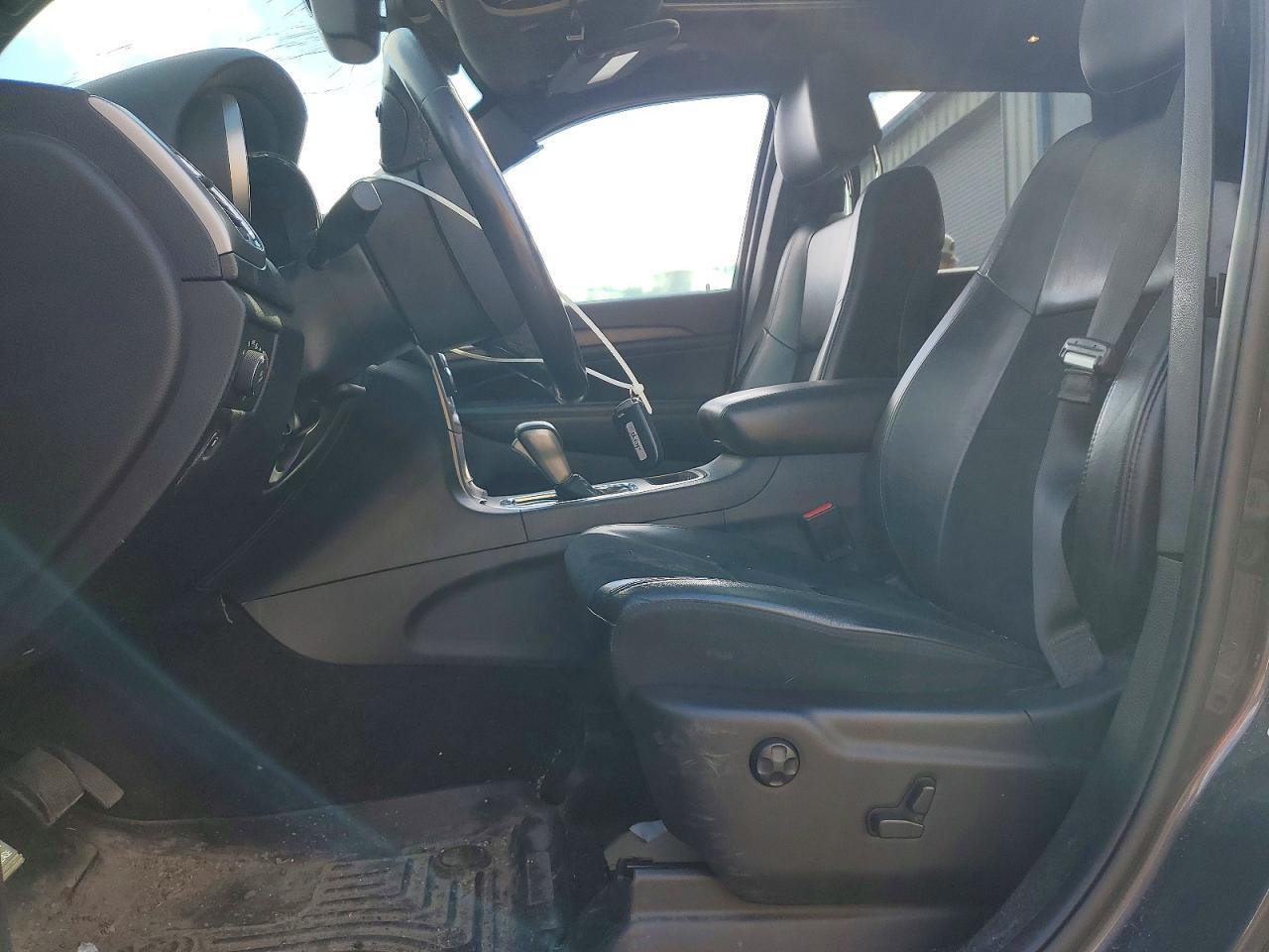 2018 Jeep Grand Cherokee Laredo - Image 7