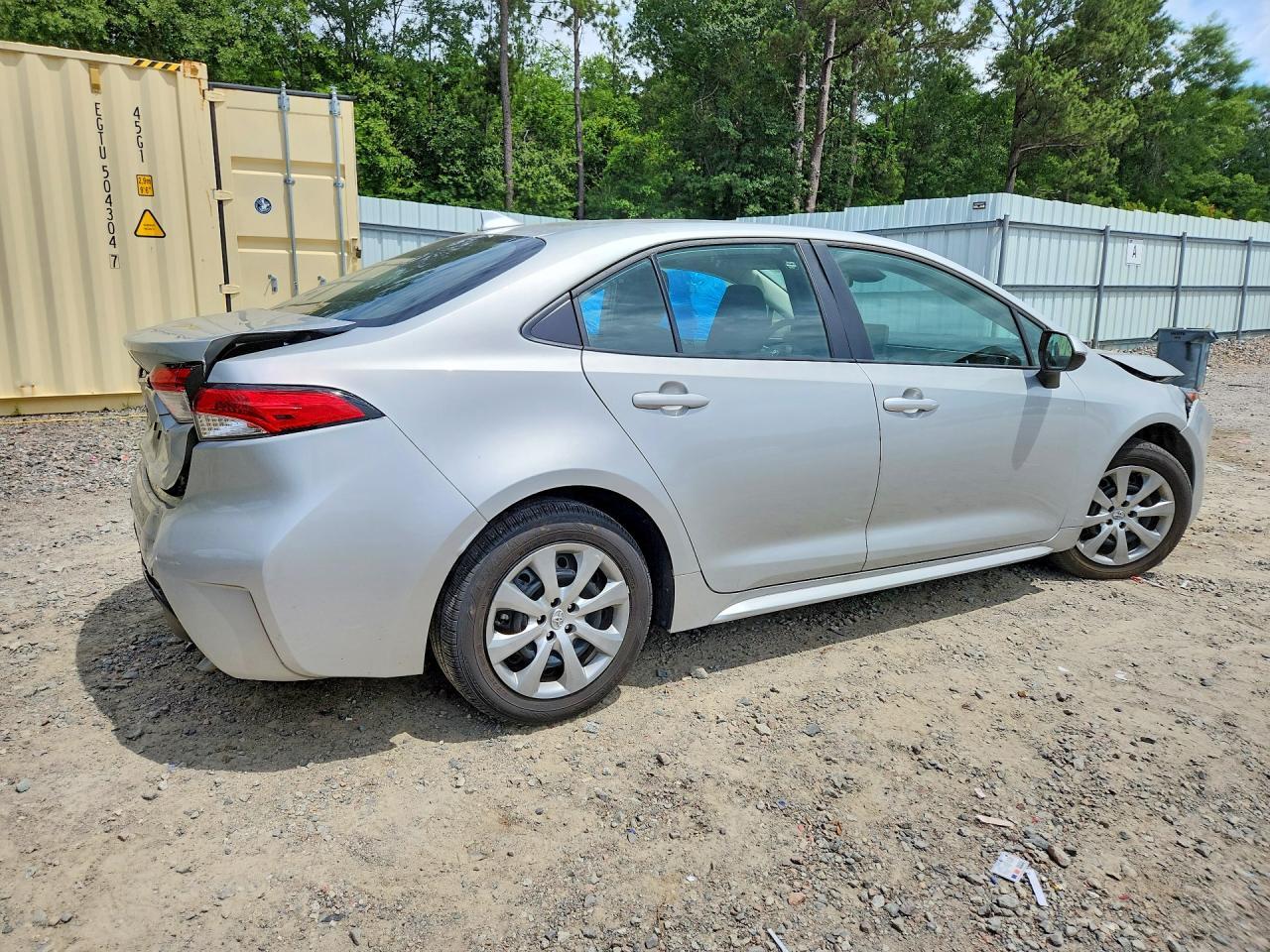 2025 Toyota Corolla Le - Фото 3